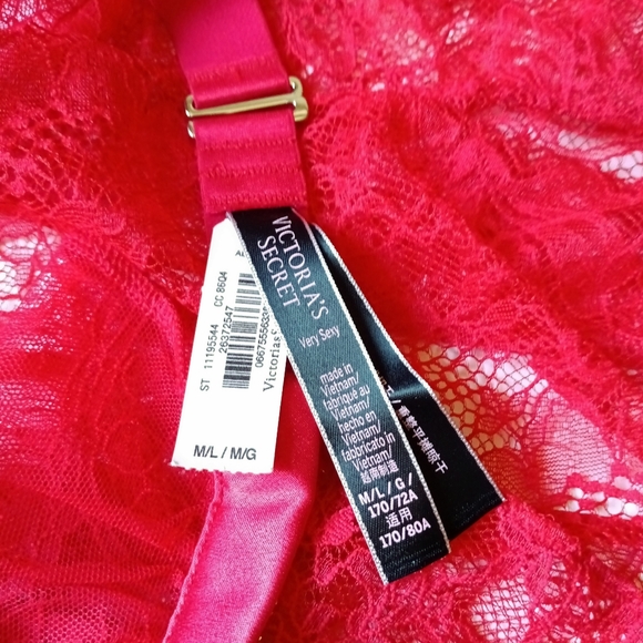 VS Lipstick Red Silver Rhinestone Shine Sheer Lace Skirt With Garters M/L NEW - Picture 8 of 10